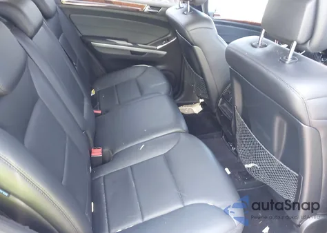 2010 Mercedes-Benz Ml 350 4Matic z USA, uszkodzony, nr VIN 4JGBB8GBXAA580745